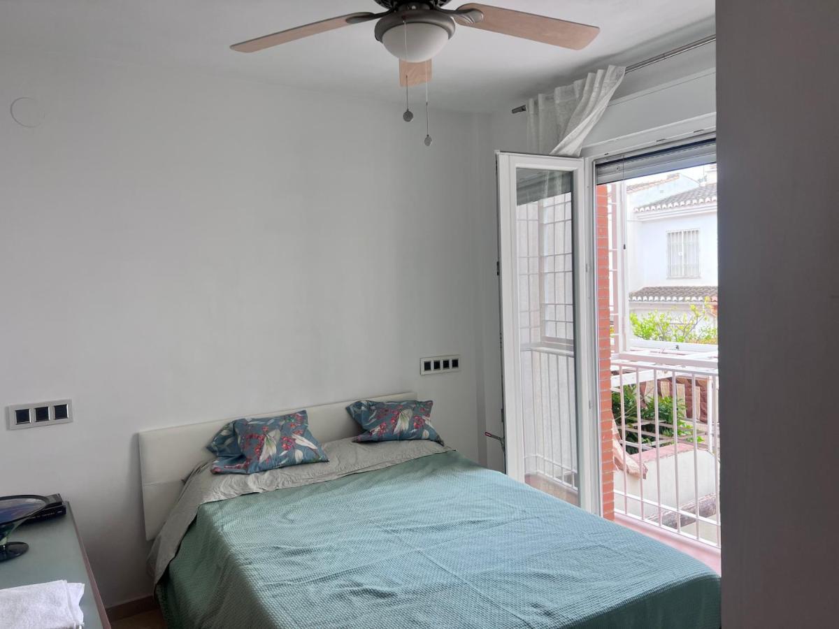 Casa Ideal Familias Y Grupos Con Balcones Exterior Soleada Patios Cerca Alhambra, Sierra Nevada, Rio Genil, Lancha Del Genil, Parque Llano Y Reloj Del Sol Con Barbacoas, Campo De Futbol, Circuito Gimnasia Granada Exterior foto