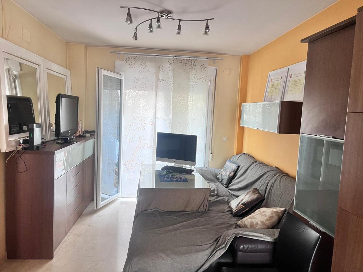 Casa Ideal Familias Y Grupos Con Balcones Exterior Soleada Patios Cerca Alhambra, Sierra Nevada, Rio Genil, Lancha Del Genil, Parque Llano Y Reloj Del Sol Con Barbacoas, Campo De Futbol, Circuito Gimnasia Granada Exterior foto