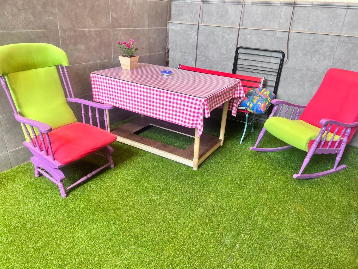 Casa Ideal Familias Y Grupos Con Balcones Exterior Soleada Patios Cerca Alhambra, Sierra Nevada, Rio Genil, Lancha Del Genil, Parque Llano Y Reloj Del Sol Con Barbacoas, Campo De Futbol, Circuito Gimnasia Granada Exterior foto